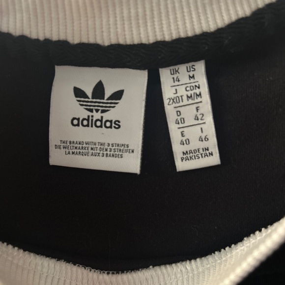 Adidas dress - Picture 3 of 5